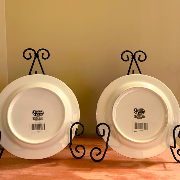 Cracker Barrel "Merry Christmas 8” Plate Christmas Tree Red Green Decor set Of 2 - Picture 3 of 3